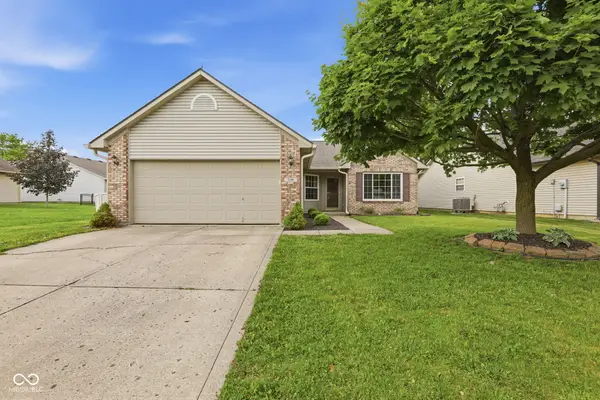 7141 Bracken Lane, Indianapolis, IN 46239