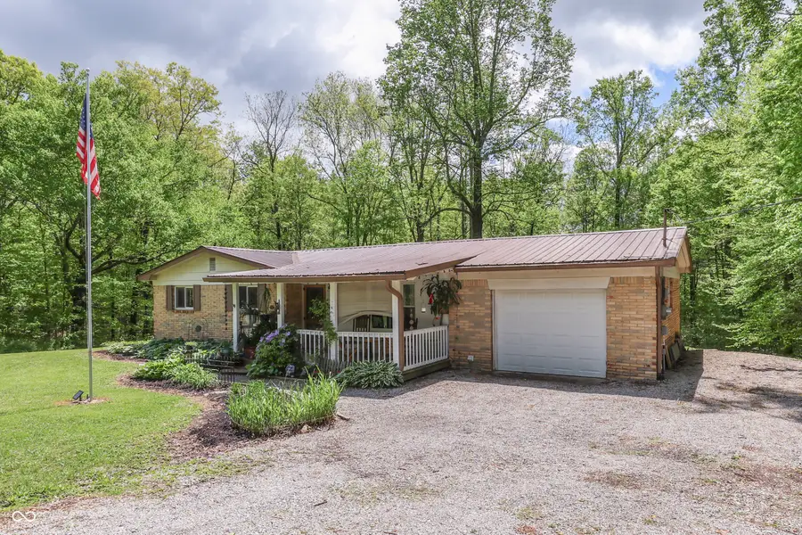 181 W Robertson Road, Morgantown, IN 46160 - #2