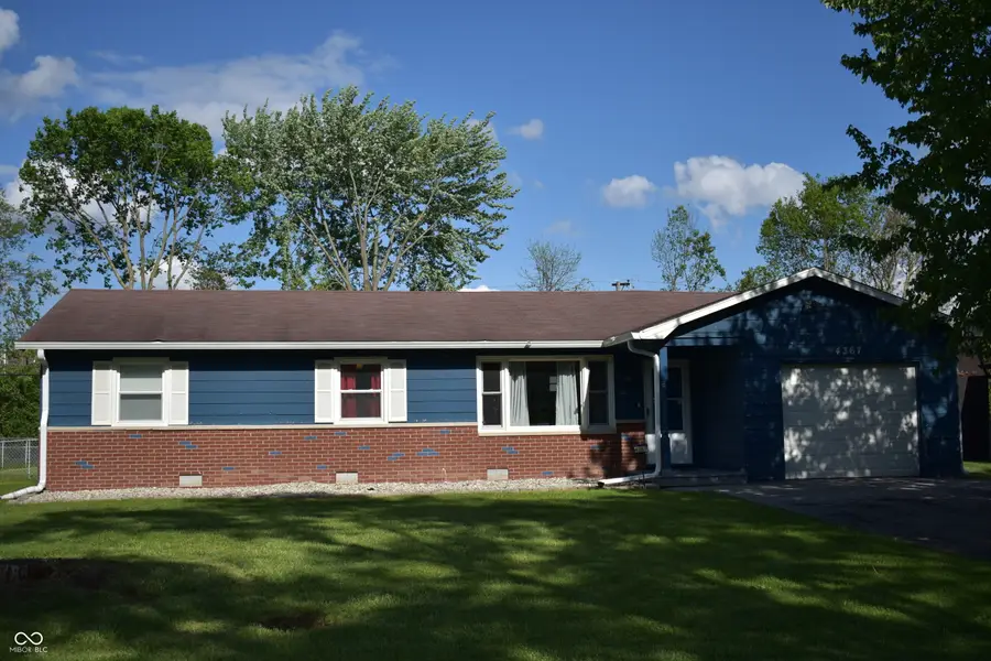 4367 Stuart Drive, Brownsburg, IN 46112 - #2