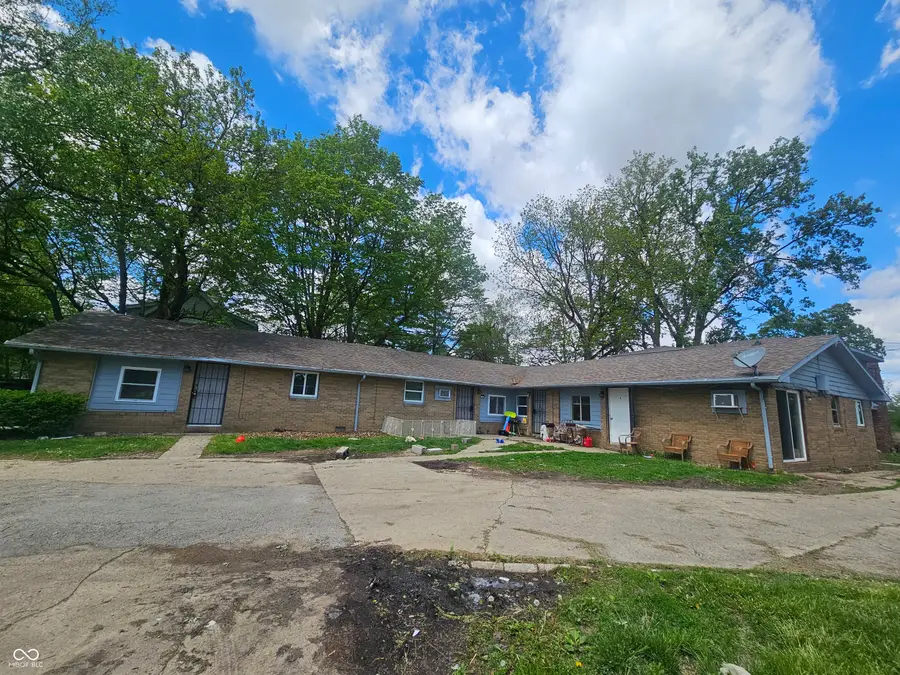 714 W Cross Street, Anderson, IN 46011 - #2