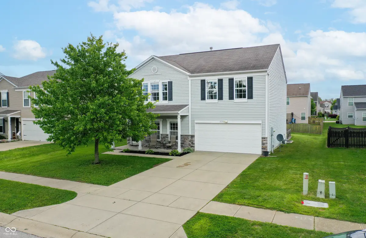 3201 Underwood Drive, Whiteland, IN 46184 - #1