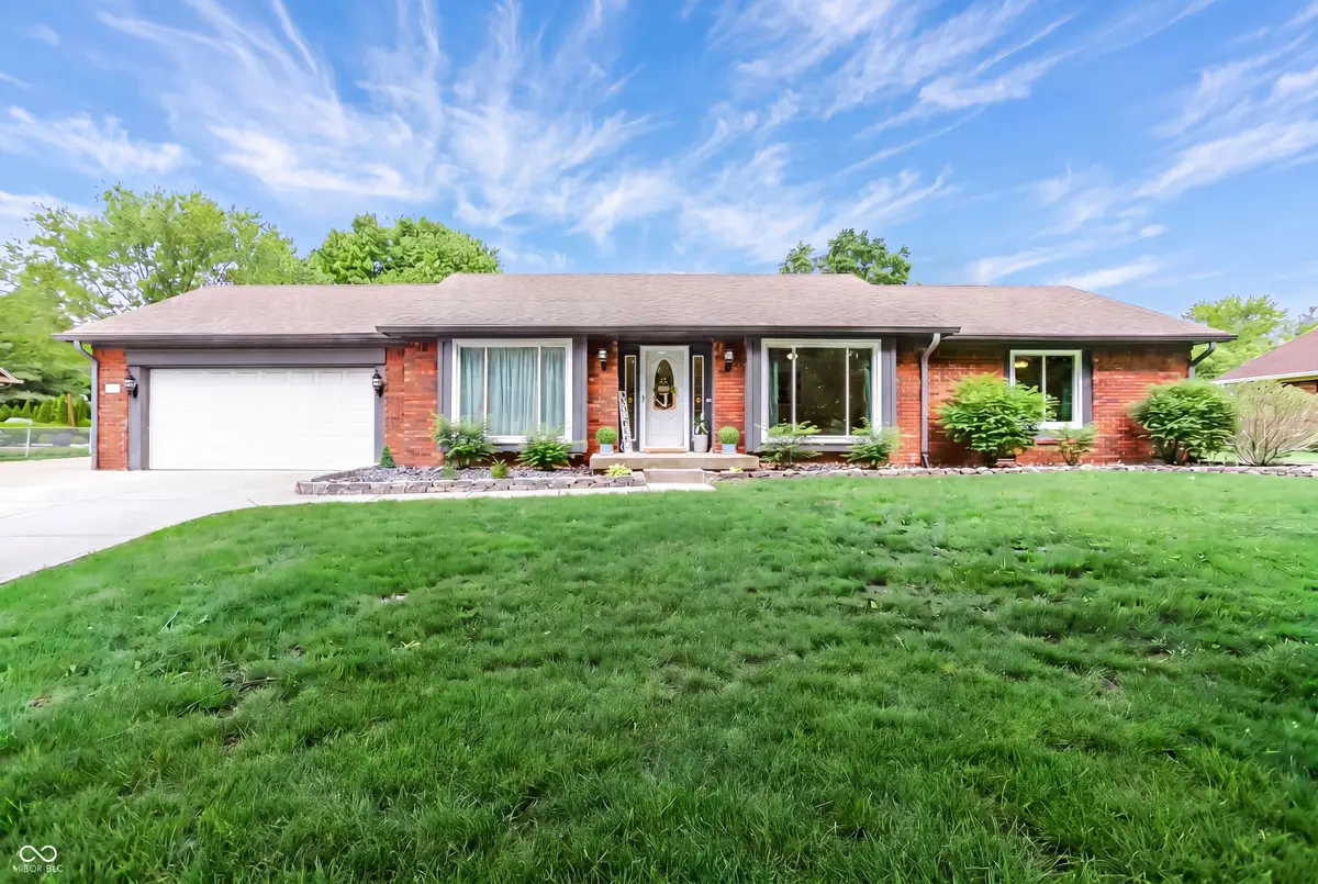 549 Macy Way, Greenwood, IN 46142 - #1