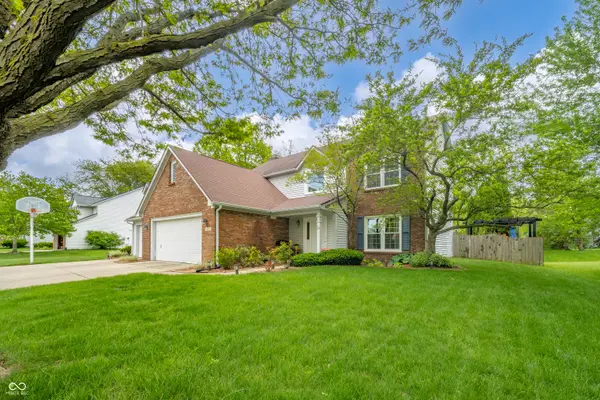 14758 Beacon Park Drive, Carmel, IN 46032