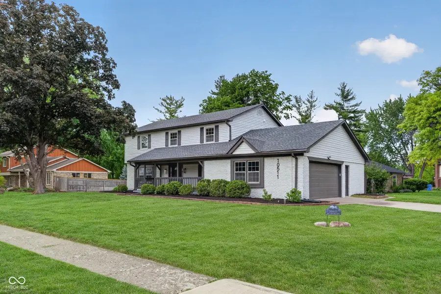 10511 E Lakeshore Drive, Carmel, IN 46033 - #2