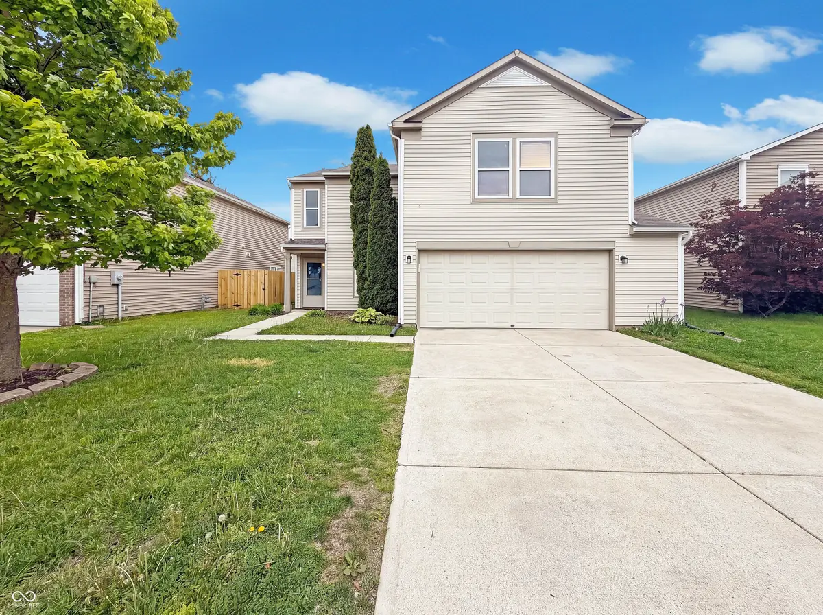 8134 S Firefly Drive, Pendleton, IN 46064 - #1