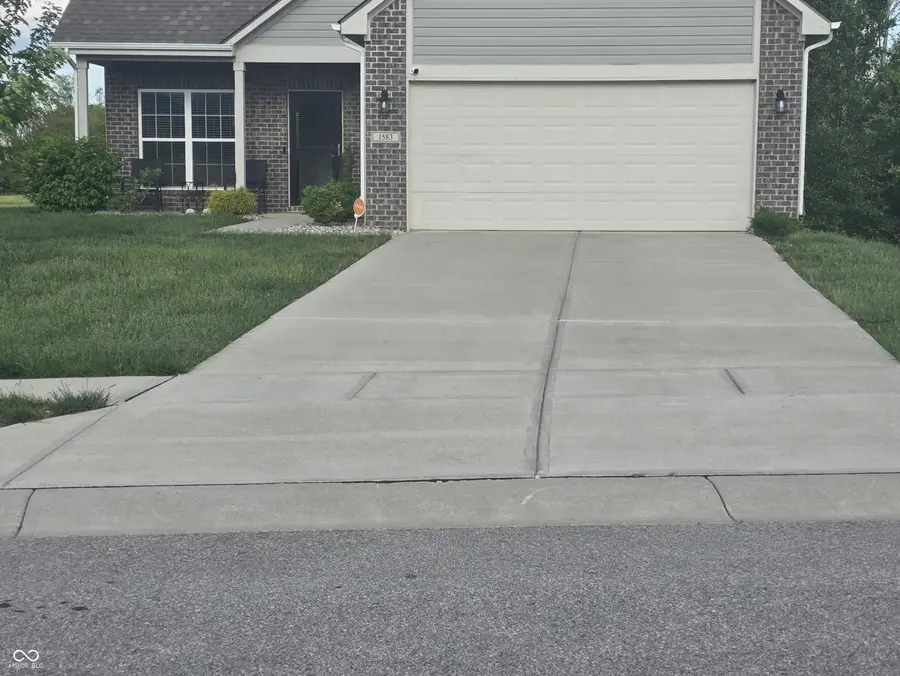 1583 N Creekwater Pass, Greenfield, IN 46140 - #3