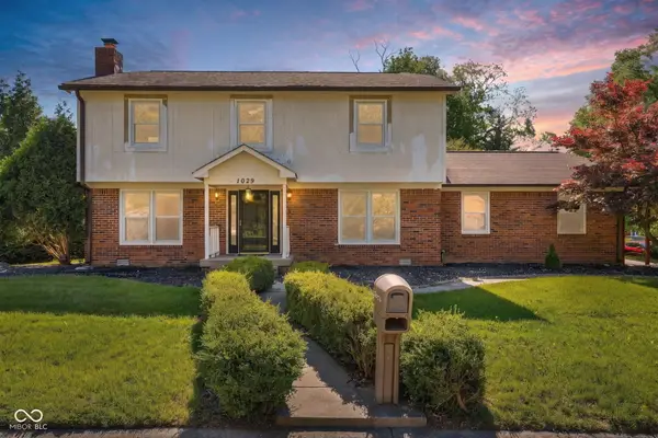 1039 Ridgeview Court, Avon, IN 46123