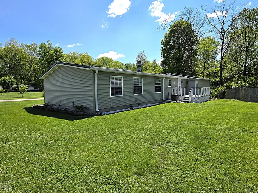 579 Love Court, Cloverdale, IN 46120 - #2
