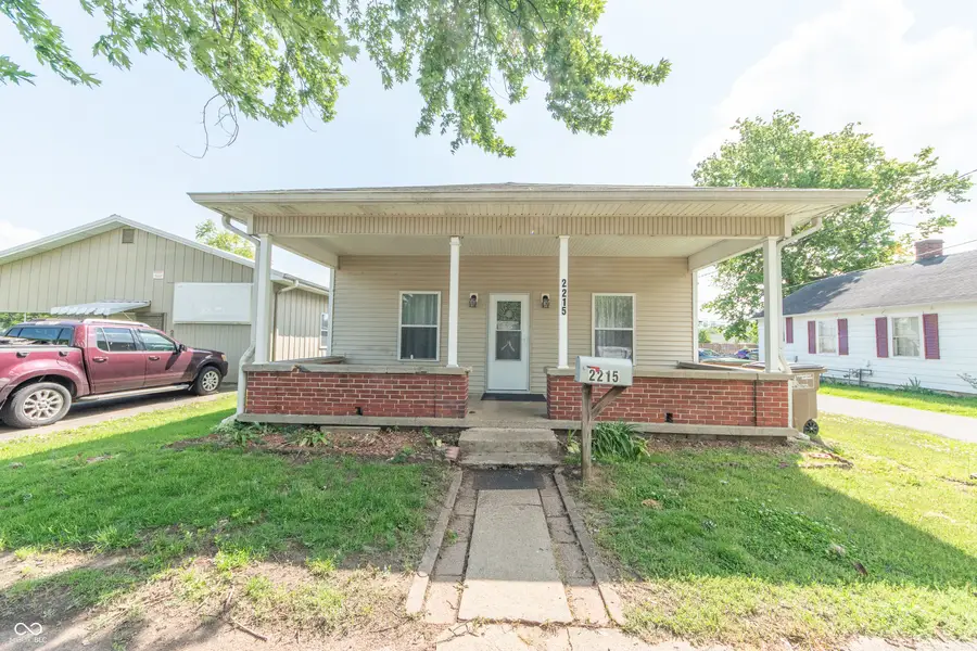 2215 N Cherry Street, Columbus, IN 47201 - #2