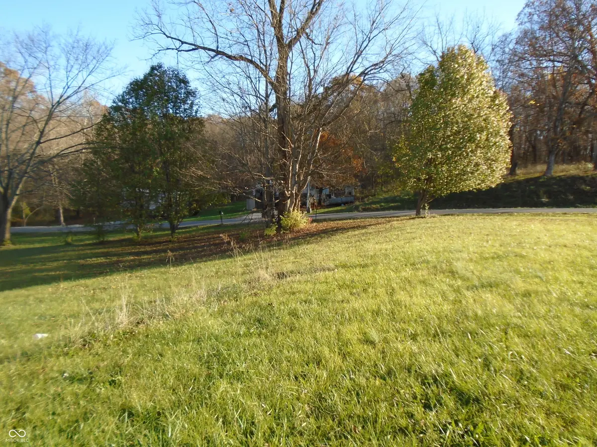 3831 Country Manor E, North Vernon, IN 47265 - #1