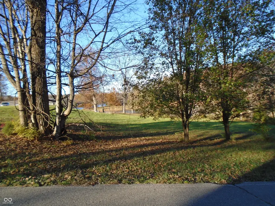 3831 Country Manor E, North Vernon, IN 47265 - #3