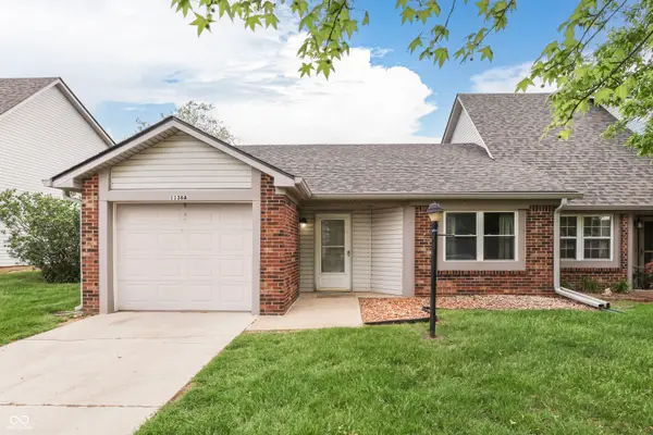 1136 Paradise Way N #UNIT A, Greenwood, IN 46143