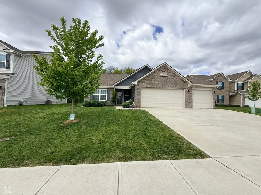 789 Jefferson Park Drive, Pittsboro, IN 46167 - #2