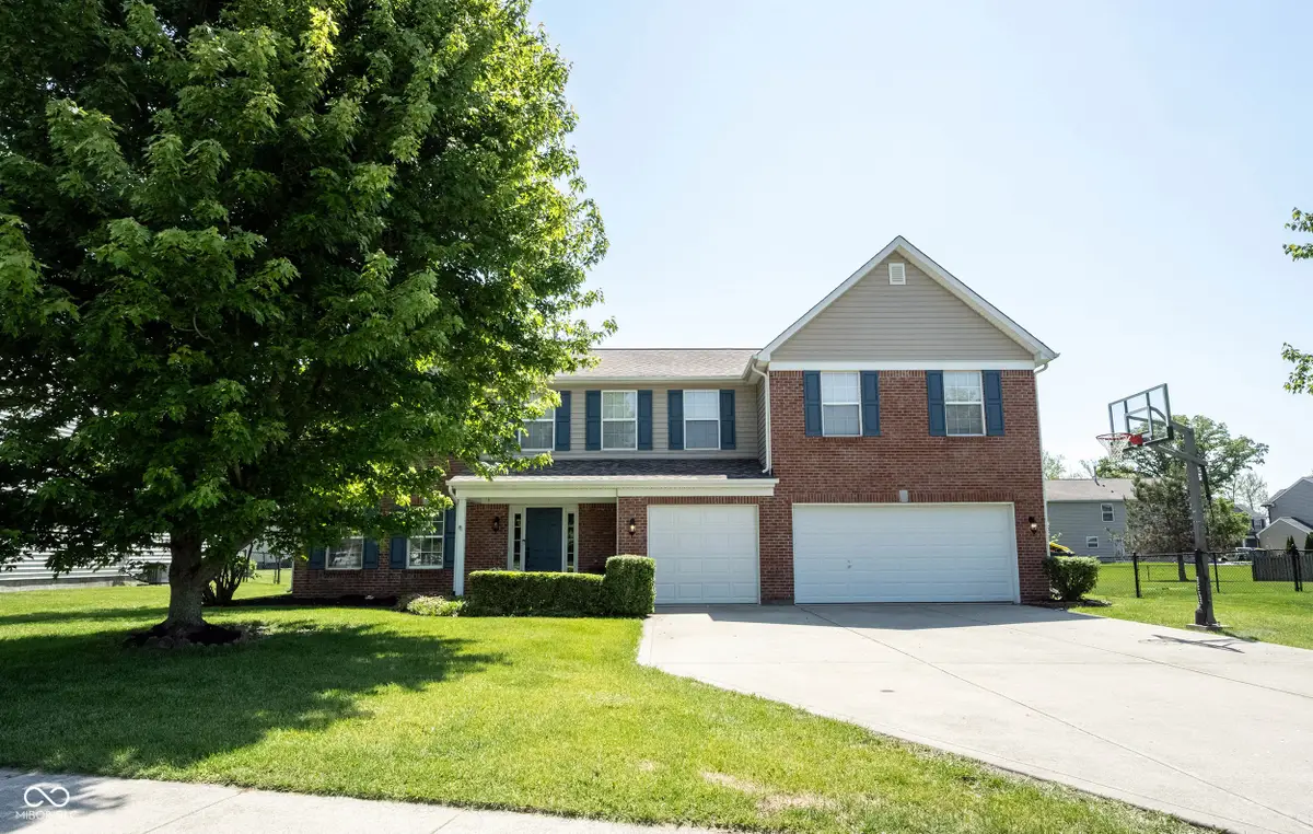 2385 S Moeller Circle, New Palestine, IN 46163 - #1