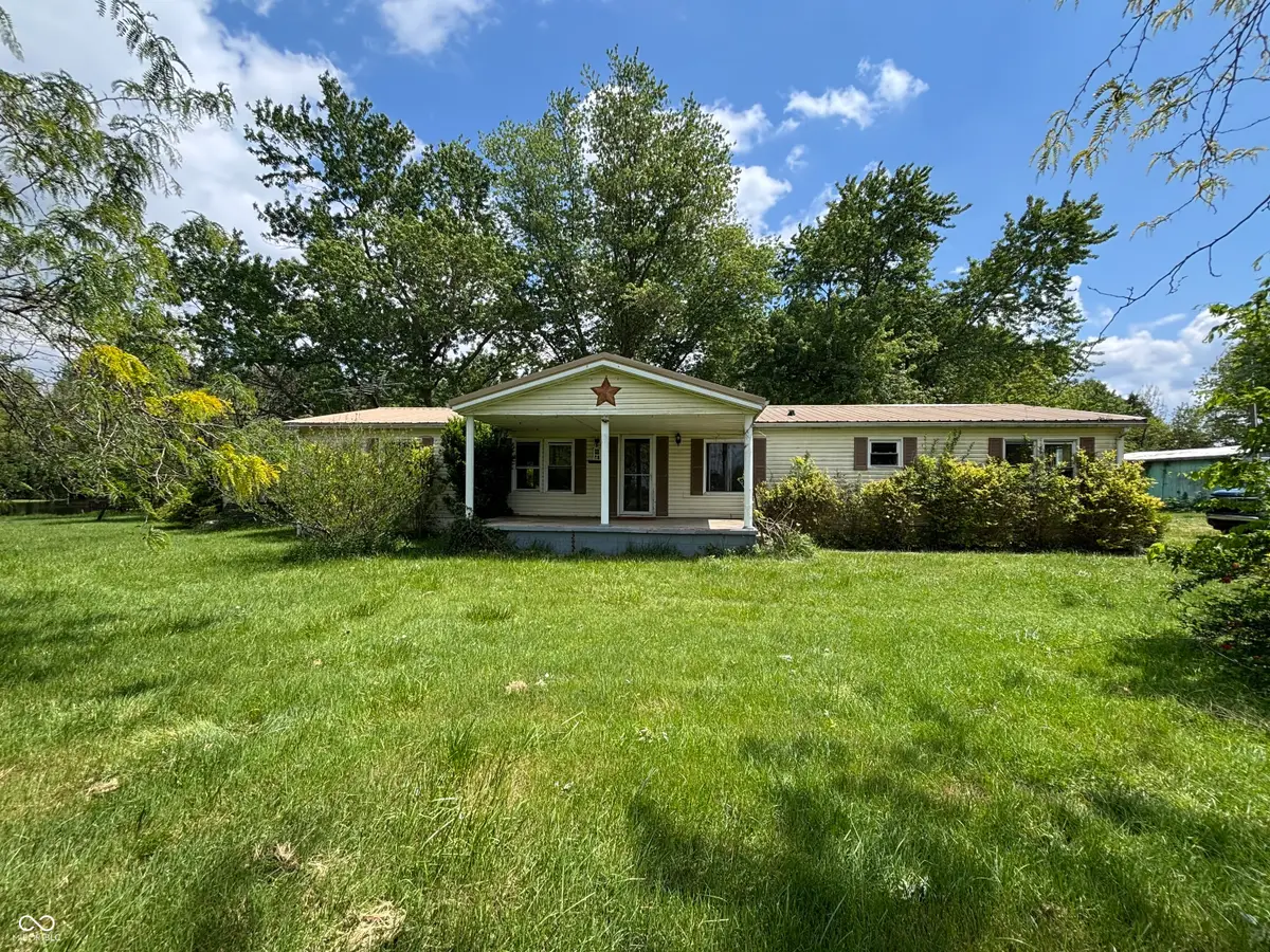 8995 S County Road 825 E, Austin, IN 47102 - #1