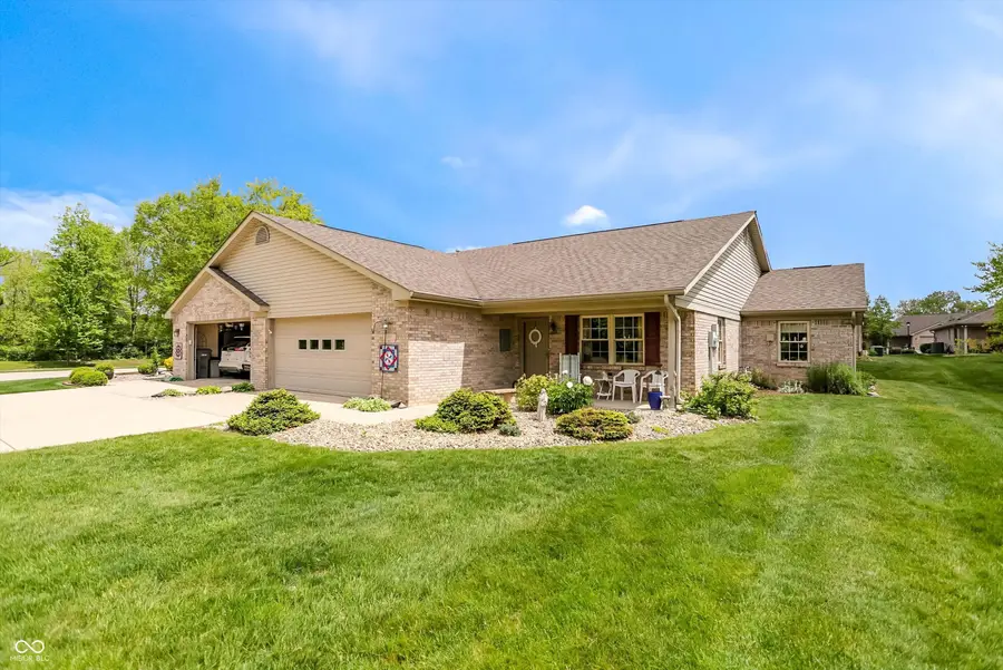5517 Blairwood Drive, Indianapolis, IN 46237 - #2