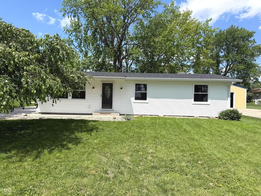 806 E Hall Street, Greentown, IN 46936 - #3