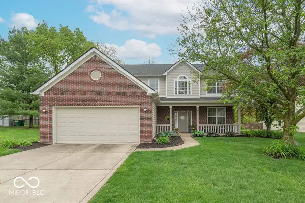 715 Hohlier Lane, Avon, IN 46123