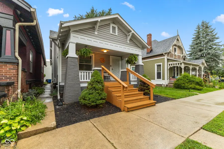 33 W Mechanic Street, Shelbyville, IN 46176 - #2