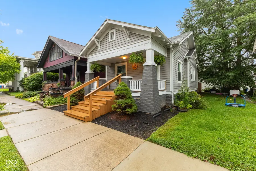 33 W Mechanic Street, Shelbyville, IN 46176 - #3