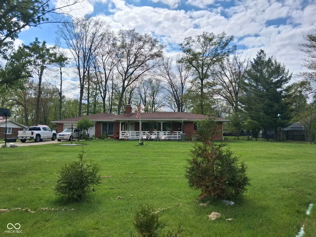 27 S Scatterfield Road, Anderson, IN 46012 - #1