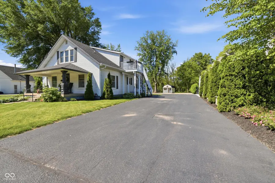 506 S Center Street, Plainfield, IN 46168 - #3
