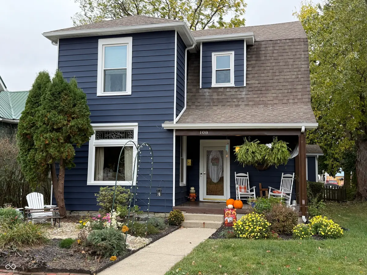 108 W Madison Street, Alexandria, IN 46001 - #1