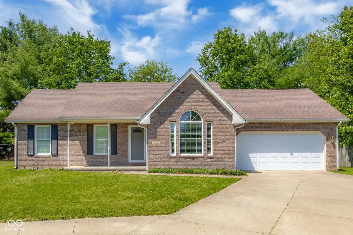 2353 Mcclennan Court N, Columbus, IN 47203 - #1