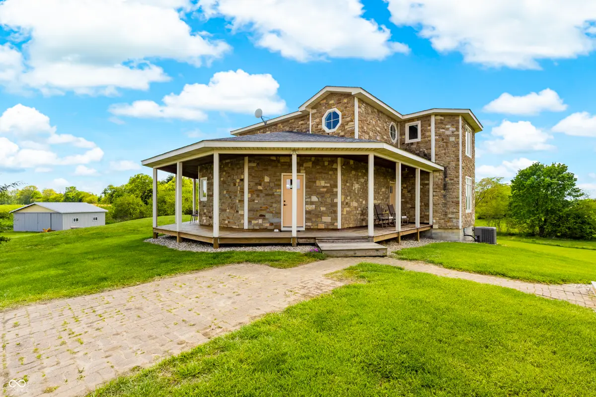 14905 E 300 S, Elizabethtown, IN 47232 - #1