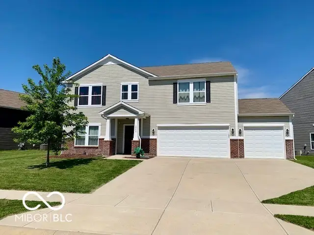 2066 Amur Court, Columbus, IN 47201 - #1