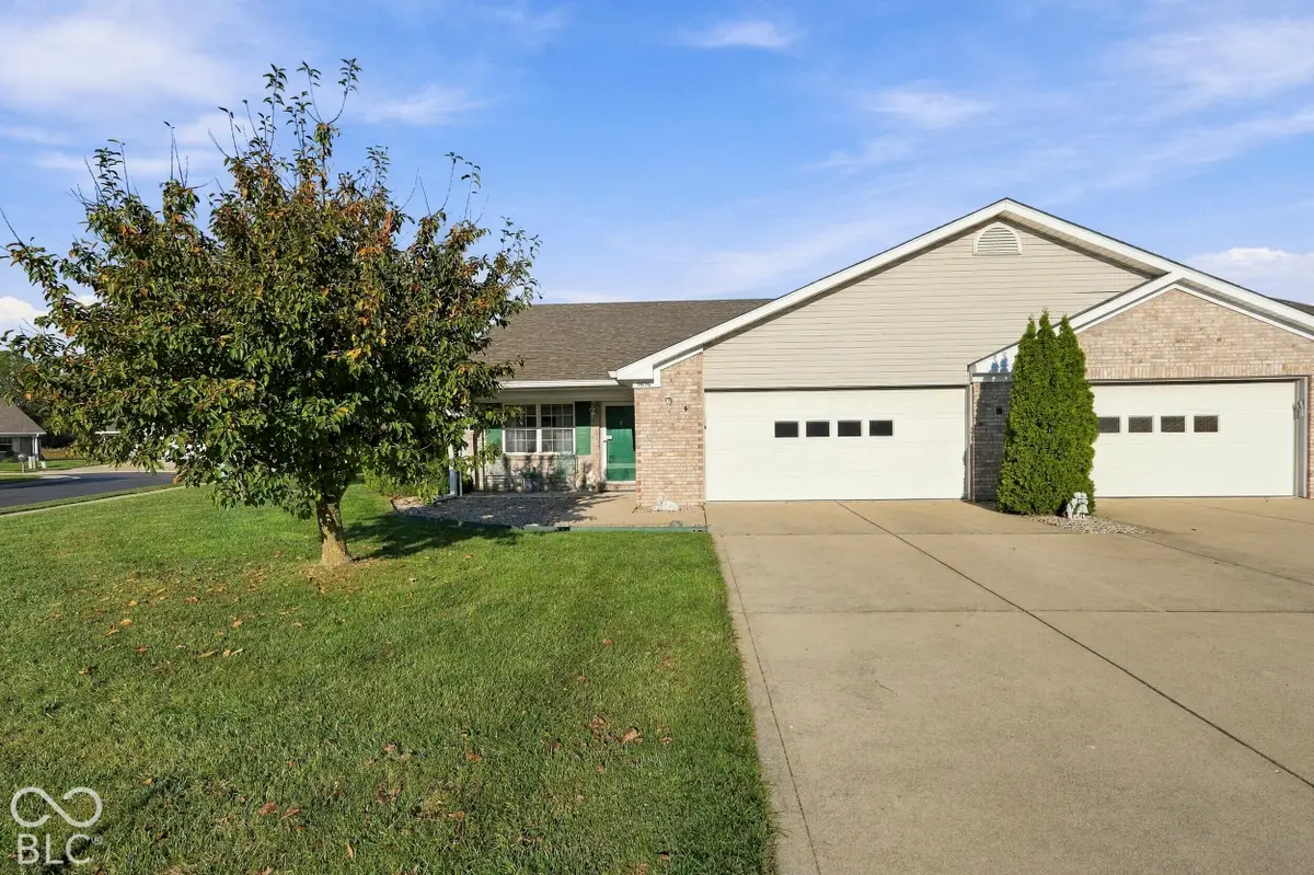 5650 Spring Mist Circle, Indianapolis, IN 46237 - #1