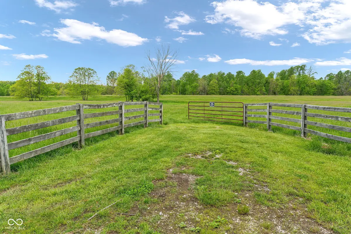 190 S West Street, Cloverdale, IN 46120 - #1