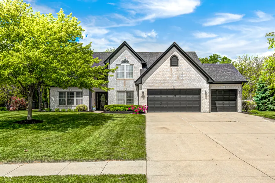 1114 Rockwell Drive, Greenwood, IN 46143 - #2