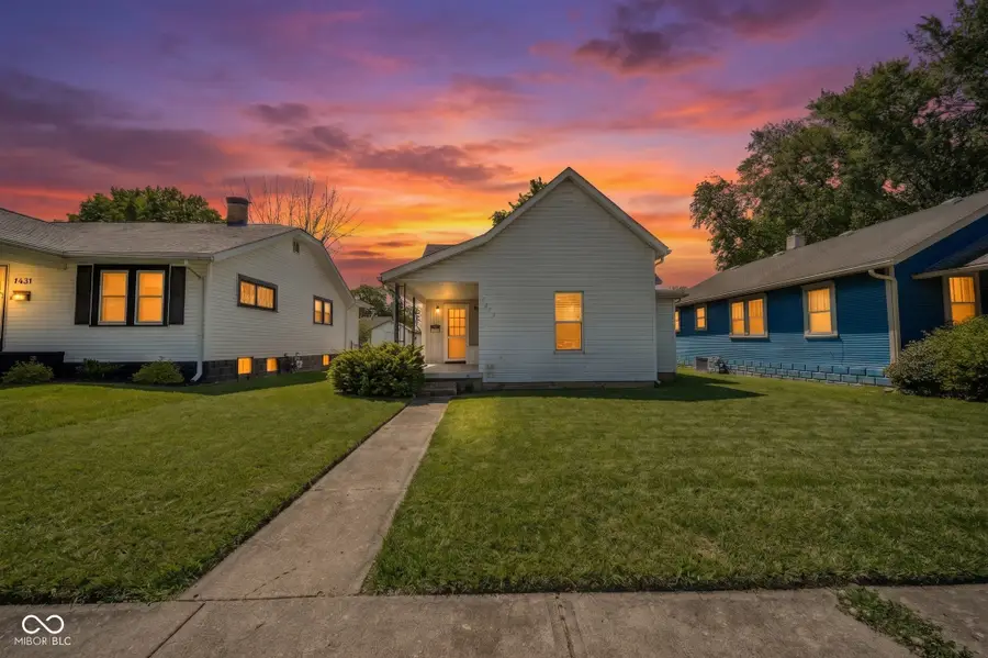 1433 W 5th Street, Anderson, IN 46016 - #2