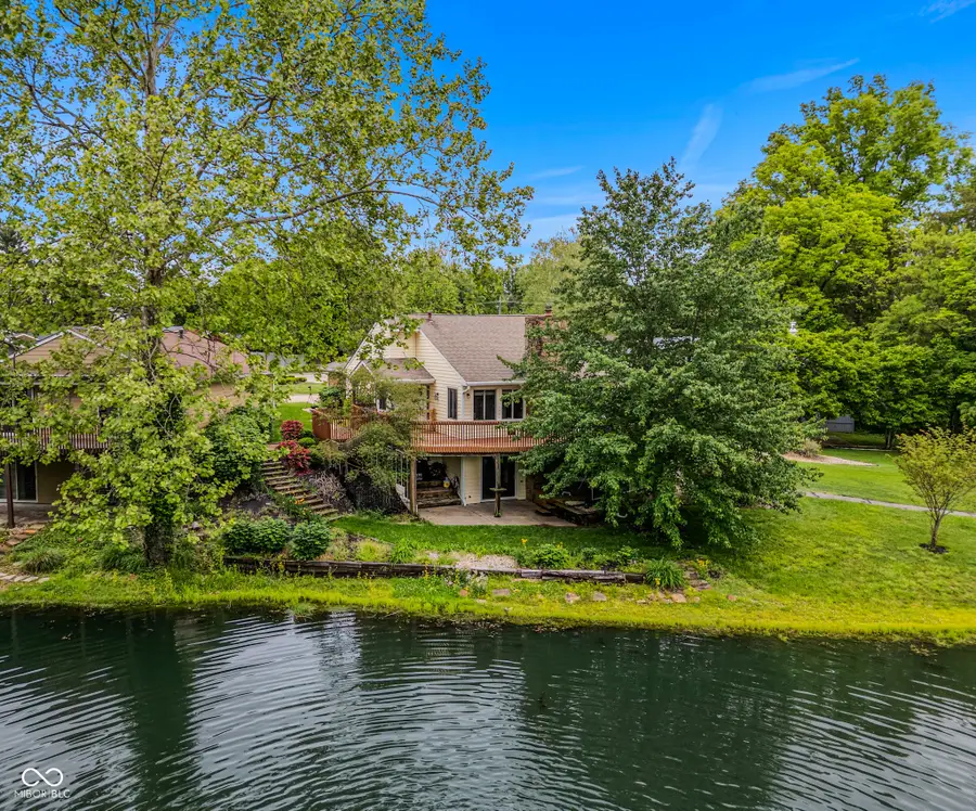 4061 Shields Drive, Columbus, IN 47201 - #2