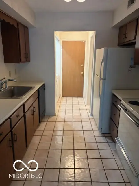 355 E Saint Clair Street, Indianapolis, IN 46202 - #3