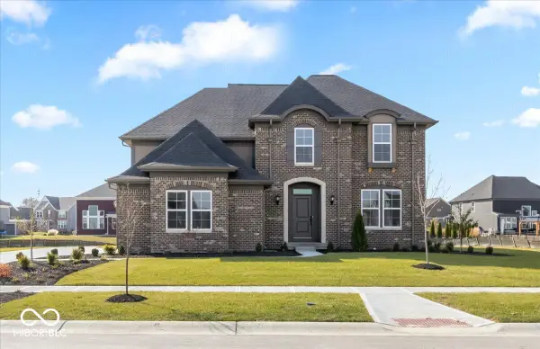 1402 Hove Drive, Greenwood, IN 46143