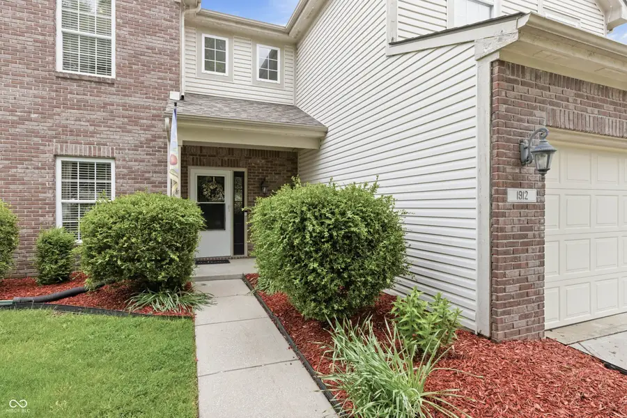 1912 Acorn Court, Avon, IN 46123 - #2