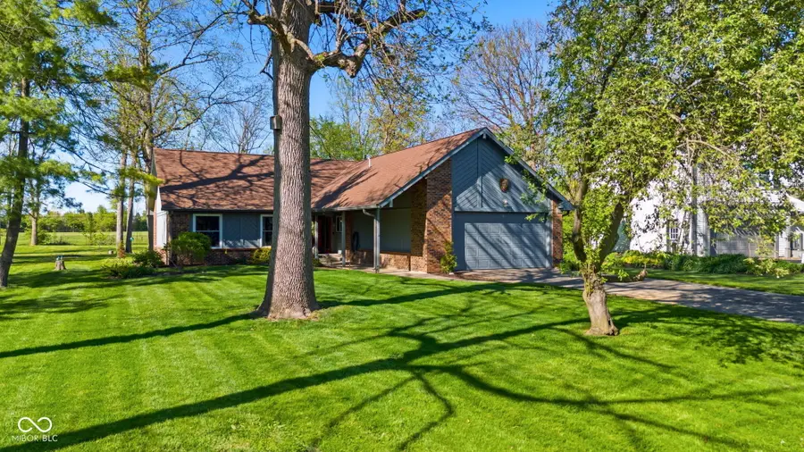 6642 W Sweet Creek Drive, New Palestine, IN 46163 - #3