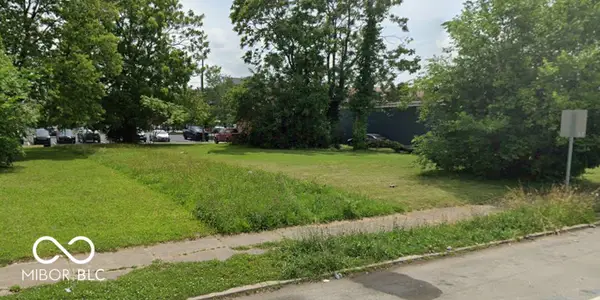 3431 N Illinois Street, Indianapolis, IN 46208