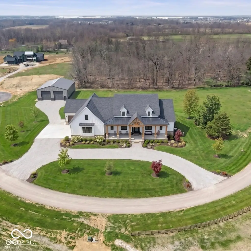 4852 Homestead Court, Zionsville, IN 46077 - #1