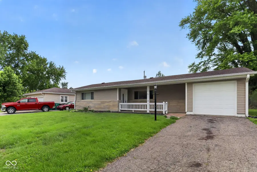 322 Meadow Lane, Plainfield, IN 46168 - #2