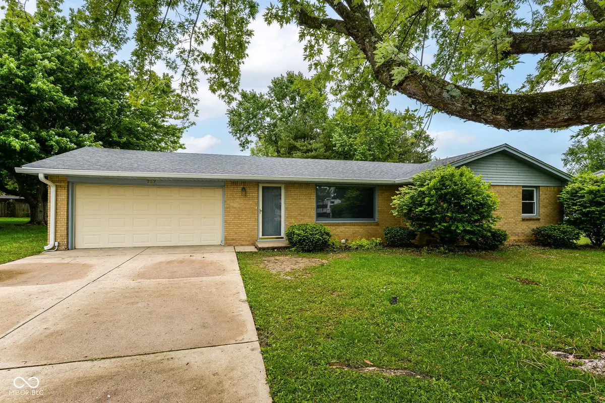 727 Hattie Drive, Anderson, IN 46013 - #1
