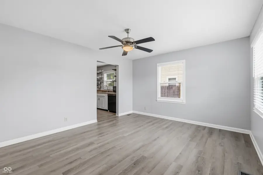 255 S 9th Avenue, Beech Grove, IN 46107 - #3