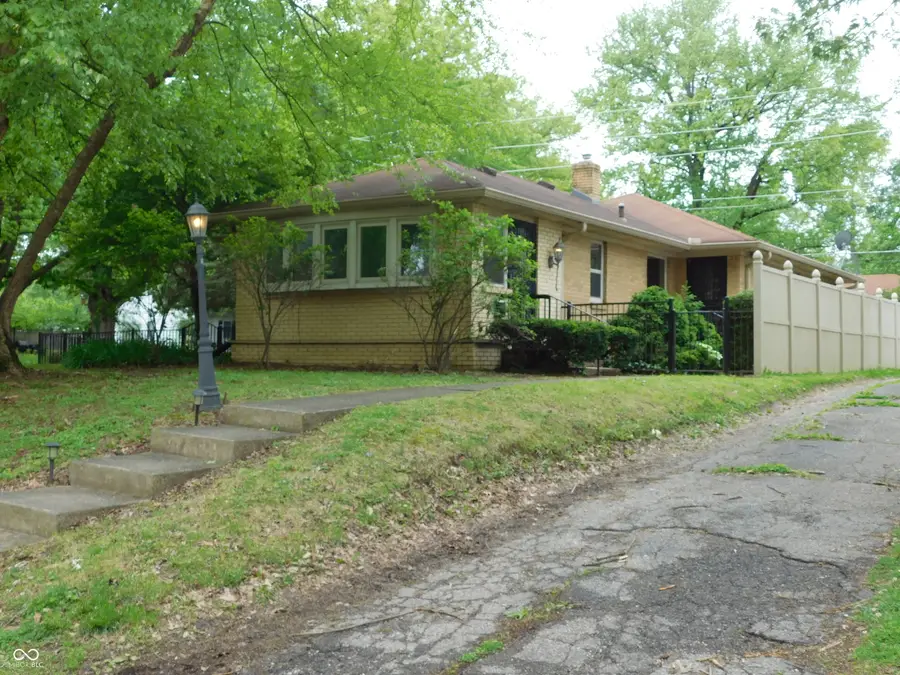 5602 Primrose Avenue, Indianapolis, IN 46220 - #2