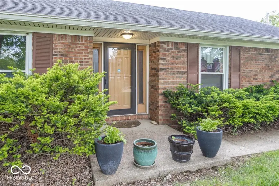 1714 Pippin Drive, Greenfield, IN 46140 - #2