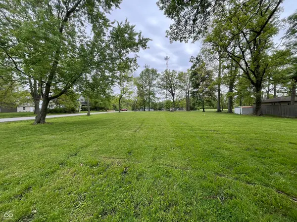 9110 E Thompson Road, Indianapolis, IN 46239
