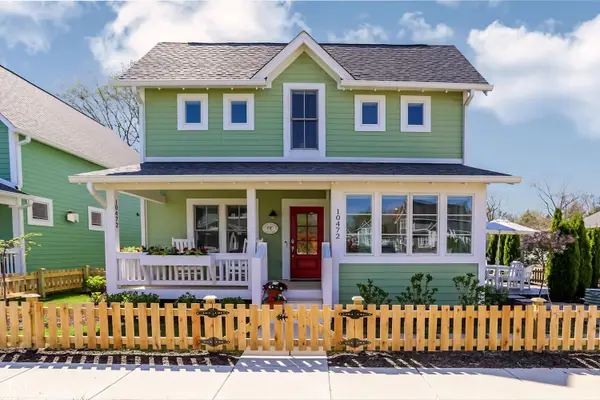 10472 Lower Garden Way, Zionsville, IN 46077