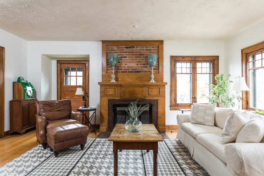 235 E 15th Street, Indianapolis, IN 46202 - #3