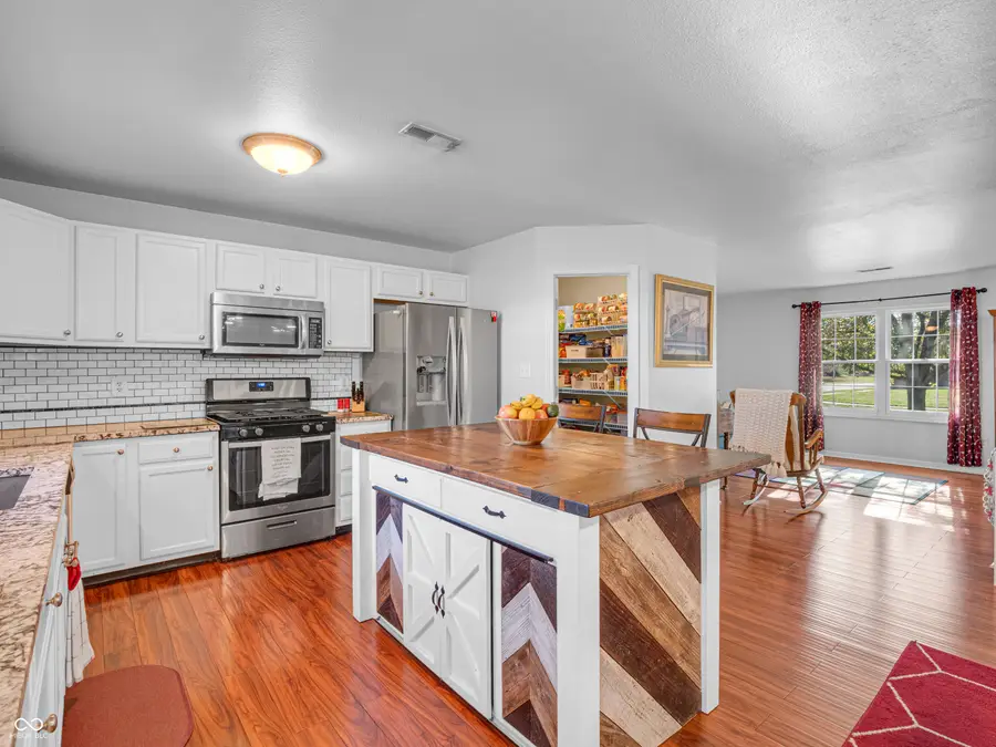 6334 Jakes Place, Indianapolis, IN 46237 - #3